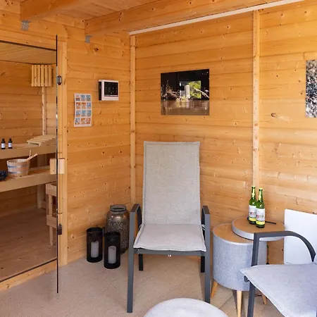 Strandhaus Mit Sauna Semesterbostad Lubmin