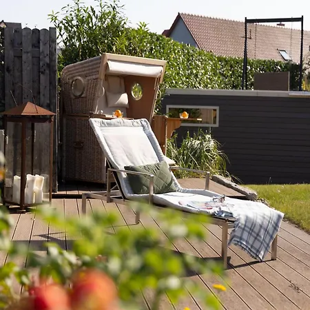 Strandhaus Mit Sauna * Lubmin