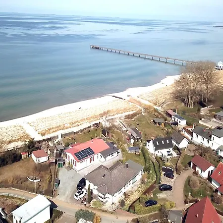 Strandhaus Mit Sauna Holiday home Lubmin